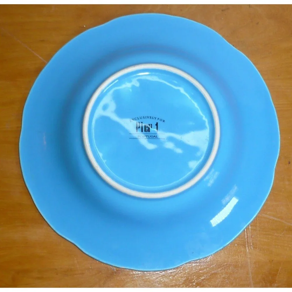 Pier 1 Imports Cornflower Blue Salad Soup Cereal Bowl Scallop Edge Essential